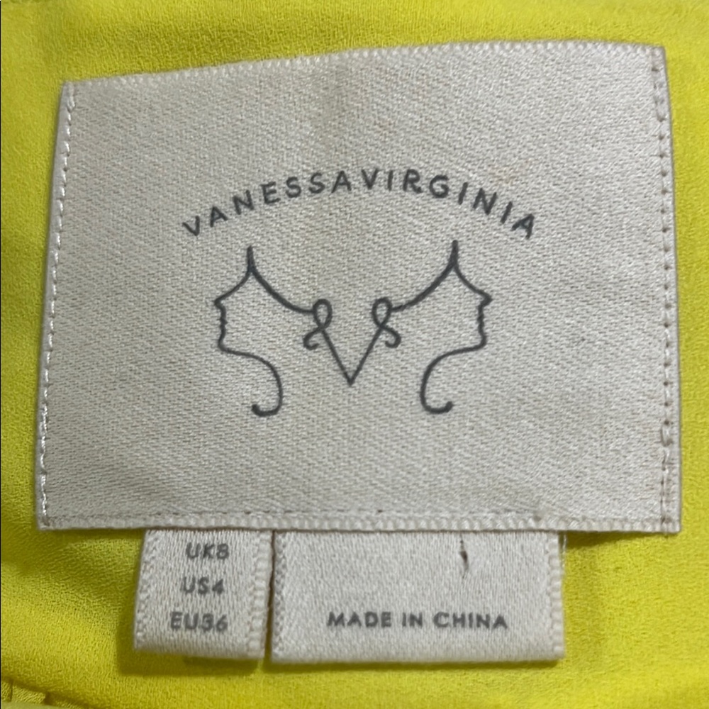 Vanessa Virginia by Anthropologie top round neckline and slightly gathered yoke - Picture 2 of 6